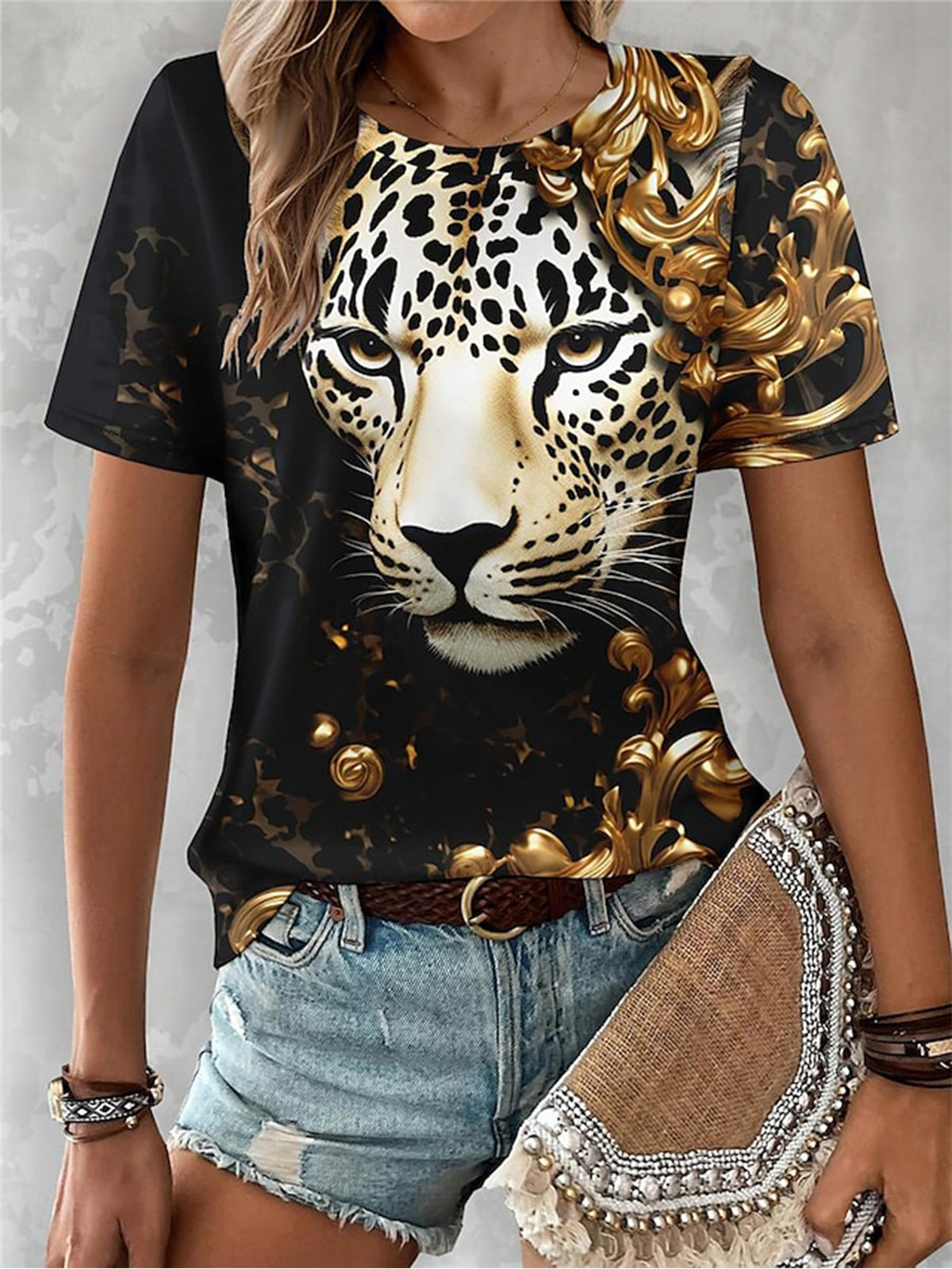 Leopard Crew Neck T-shirt