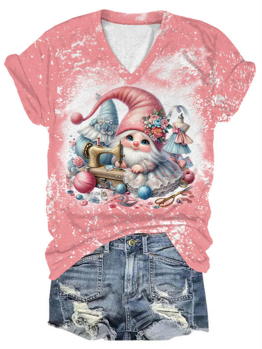 Sewing Gnome Print Short Sleeve V-Neck T-Shirt