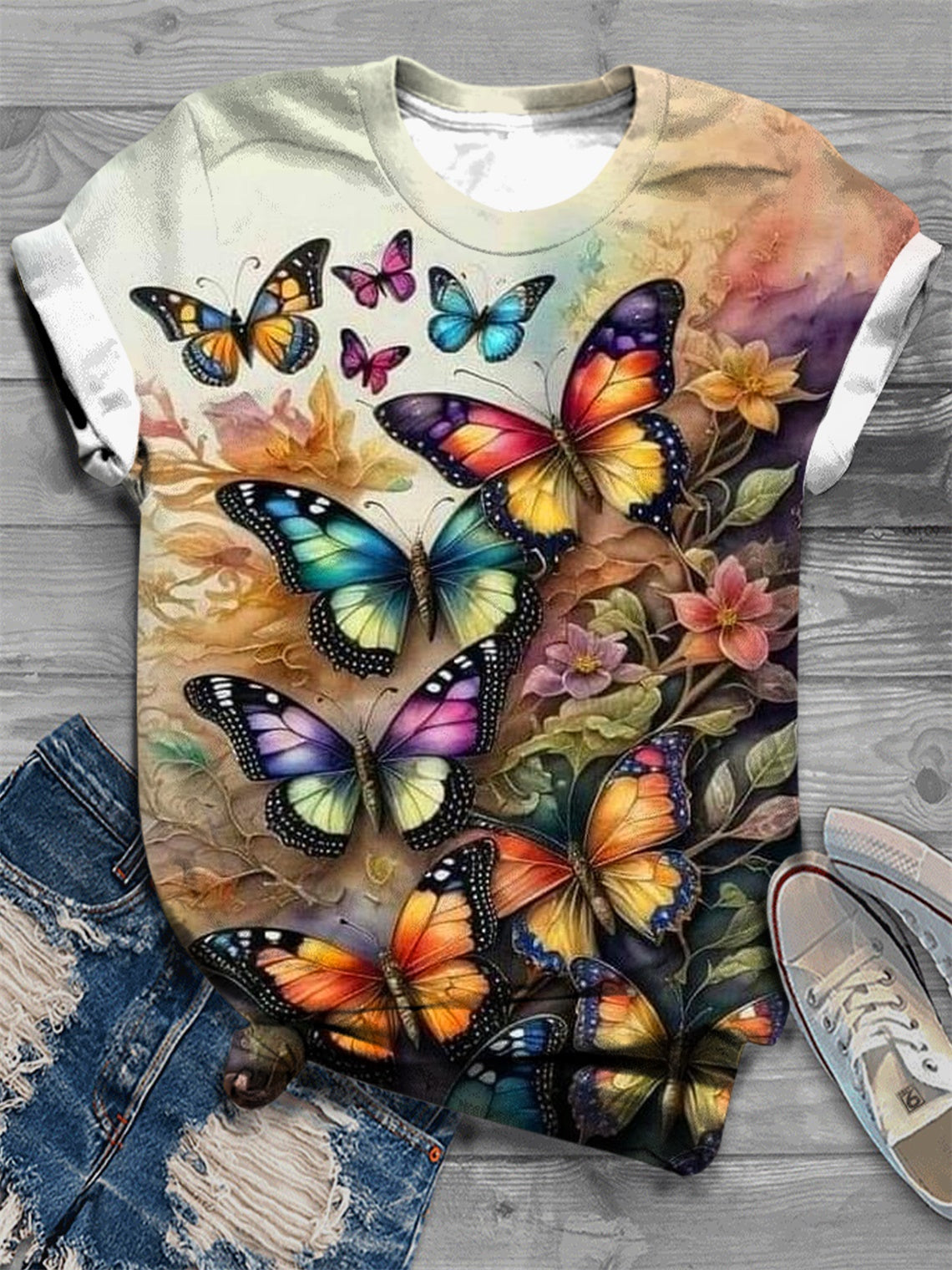 Women's Butterfly Art Print Crew Neck T-Shirt