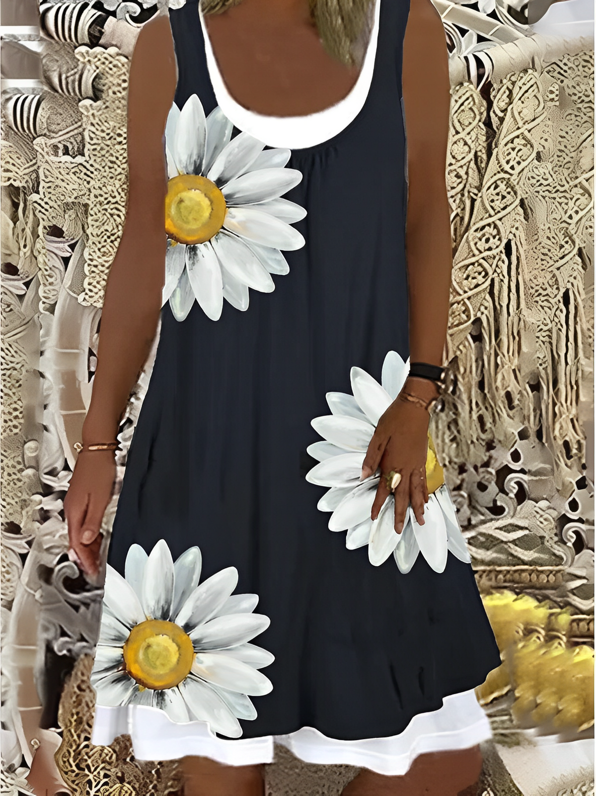 Women's Daisy Print Dress