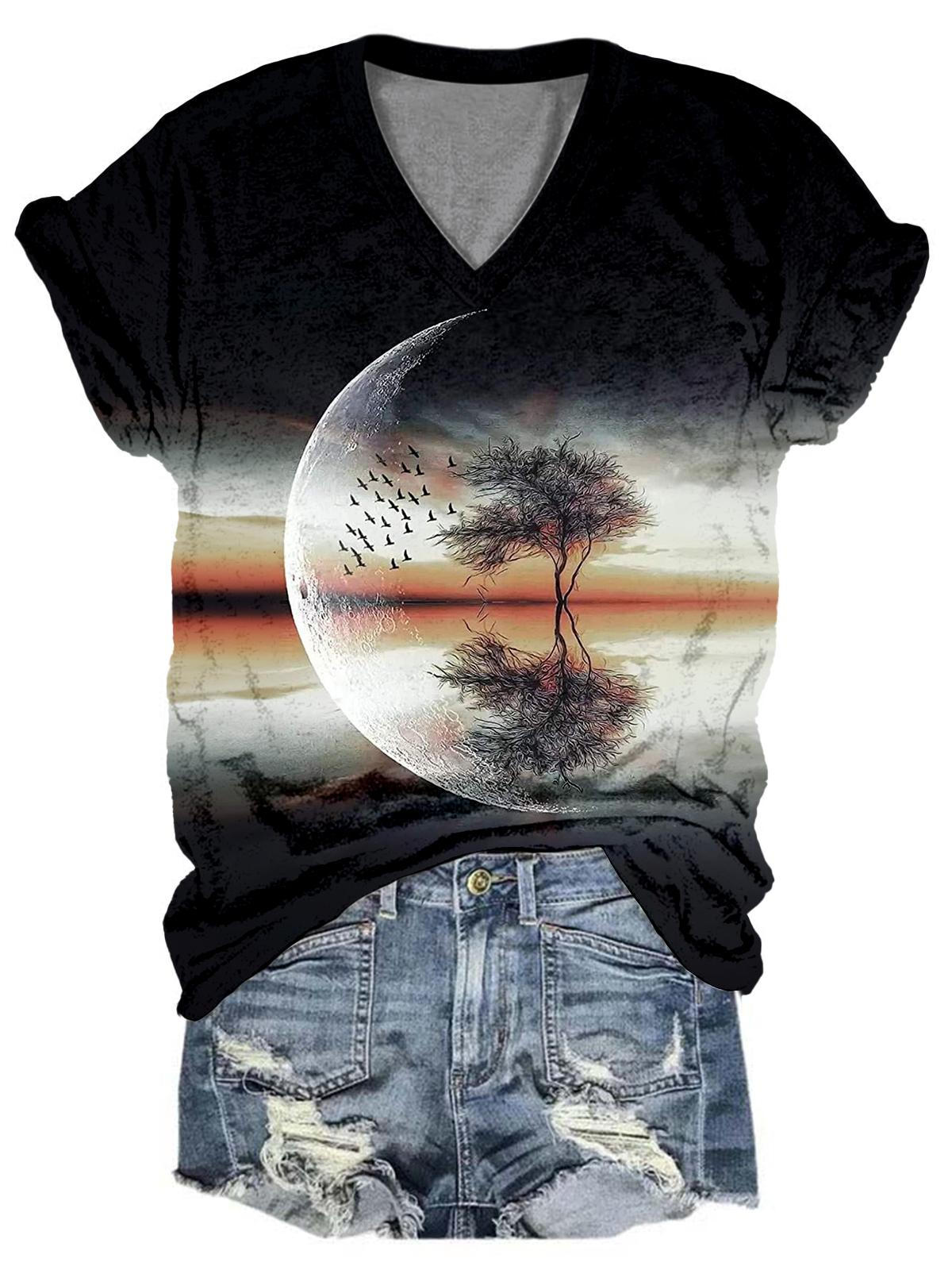 Moon Tree Print V-Neck T-Shirt